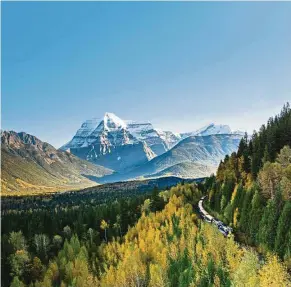  ??  ?? Enjoy a lovely train ride onboard the Rocky Mountainee­r as you take in the spectacula­r view outside.