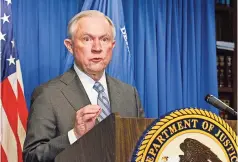  ??  ?? el fiscal general, Jeff Sessions