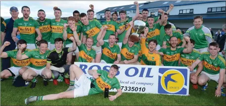  ??  ?? Kilmurry celebrate victory after retaining the Mid Cork JAFC following a victory over Iveleary. Picture John Tarrant