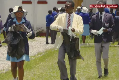  ?? RELEVANT, CREDIBLE NEWS ?? Fletcher High School students in Gweru, Midlands province, embark on a clean-up campaign at the school premises on Friday last week