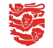  ??  ?? The crest in about 1250, top, 2018 and the new England Football design