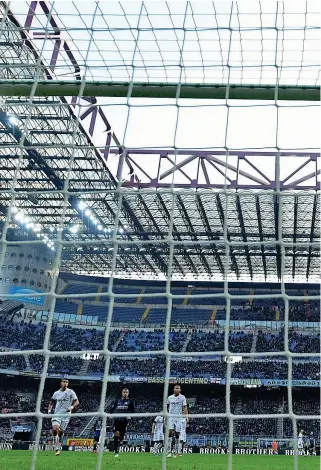  ??  ?? Perla
La palla calciata da Karamoh entra nell’angolo. Il portiere del Bologna Mirante è battuto
(Getty Images)