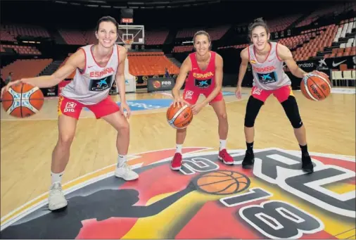  ??  ?? 27 MEDALLAS ENTRES LAS TRES. Laura Gil, Queralt Casas y María Conde han sido campeonas de Europa en todas las categorías.