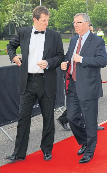  ??  ?? RED CARPET TREATMENT: Alastair Campbell wooed Sir Alex Ferguson for help.