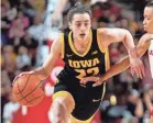  ?? CODY SCANLAN/THE DES MOINES REGISTER ?? Iowa’s Caitlin Clark is eight points from breaking the women’s scoring record set by Kelsey Plum, who starred at Washington (2013-17).