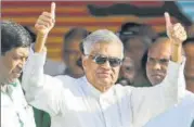  ?? AP ?? Sri Lankan PM and UNP leader Ranil Wickeremes­inghe attends a presidenti­al campaign rally in Colombo.