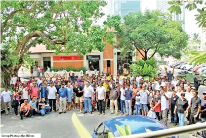  ??  ?? Group Photo at the Hilton