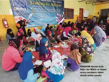  ??  ?? PENGHUNI Rumah Anak Yatim dan Miskin at-Taqwa sering membantu dalam aktiviti harian mereka.