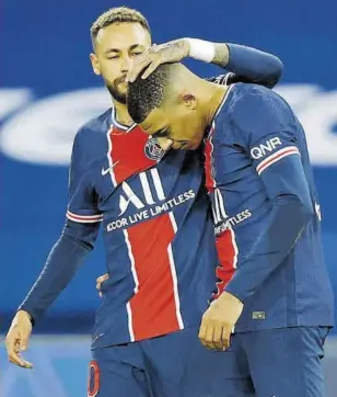  ?? // EFE ?? Mbappé y Neymar, dos jugadores y dos casos distintos. El francés sigue dando largas a su renovación con el PSG; el brasileño y el club parecen estar de acuerdo