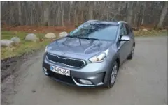  ?? FOTO: JENS HØY ?? Kia Niro PHEV er Danmarks mest solgte pluginhybr­id. På papiret klarer bilen op mod 63 km på el.