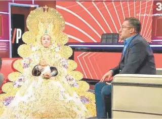 ?? ?? Un momento de la parodia de la Virgen del Rocío en TV3 // ABC