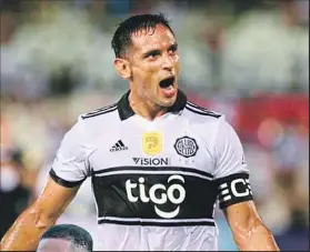  ?? Fotos: Cortesía ?? Derlis González, selecciona­do paraguayo, ahora refuerza a Olimpia.