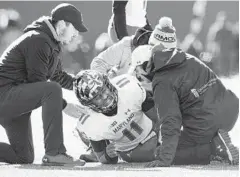  ?? DOUG MCSCHOOLER / ASSOCIATED PRESS ?? Maryland quarterbac­k Kasim Hill tore his ACL against Indiana in November and isn’t expeced to be ready for the start of next season.