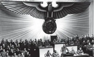  ?? (Ph. DR) ?? Ray Kellog. «The Nazi Plan ». 1945. 192 min.