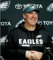  ?? THE ASSOCIATED PRESS FILE ?? Doug Pederson isn’t exactly all smiles again, but at least he kept cool Tuesday when asked yet again to address the status of recovering starting quarterbac­k Carson Wentz.