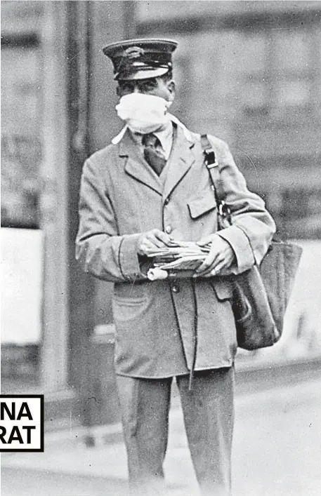  ??  ?? Eine Aufnahme, die 1918 in New York City gemacht wurde: Ein Postmann trägt Mund-Nasen-Schutz. Damals starben weltweit laut Schätzunge­n 50 Millionen Menschen.
