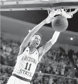  ?? DARRYL WEBB AP ?? Arizona State’s Alonzo Verge dunks for two of his game-high 26 points during the Sun Devils’ five-point victory against 14th-ranked Oregon in Tempe, Ariz.