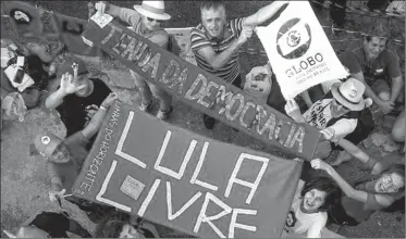  ??  ?? BRASIL. Una de las manifestac­iones del día de ayer.