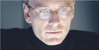  ?? UNIVERSAL PICTURES ?? Michael Fassbender portrays the pioneering founder of Apple in Steve Jobs, directed by Academy Award-winner Danny Boyle and written by Academy Award-winner Aaron Sorkin.