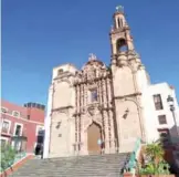  ??  ?? Celebran festividad del templo de Pardo. /Miguel Ángel Martínez.