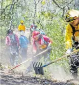  ??  ?? Los recortes federales afectaron las labores para control de incendios.