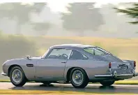  ?? FOTO: MAX EAREY/DPA-TMN ?? Umbauten wie in James Bonds Aston Martin DB5 Goldfinger findet man wohl in keinem umgerüstet­en Fahrzeug.