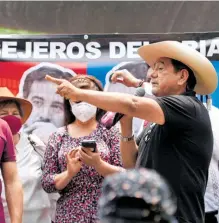  ?? /DANIEL GALEANA ?? Salgado Macedonio exigió que el INE le devuelva su candidatur­a a la gubernatur­a