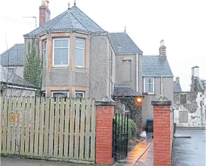  ?? Picture: Gareth Jennings. ?? The former GP surgery in Errol which doctors have had to move out of. There has been support for a new stop-gap surgery in the village.