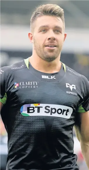  ?? BEN EVANS/HUW EVANS AGENCY ?? Rhys Webb of Ospreys at the end of the match on Saturday before heading off to be best man at his friend’s wedding