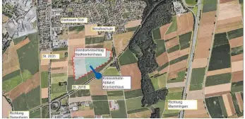  ?? FOTO: SÜDALLIANZ ?? Dort könnte eine Südklinik entstehen: Das Gelände zwischen Illertisse­n und Jedesheim würde an den Autobahnzu­bringer zur A 7 angeschlos­sen.