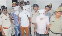  ?? SUBHASH SHARMA/HT ?? The four suspects in police custody on Thursday.