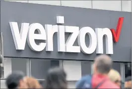  ?? BEBETO MATTHEWS — ASSOCIATED PRESS ARCHIVES ?? Verizon is pledging to stop selling data to outsiders through go-betweens that can pinpoint the location of phones. The situation has renewed concerns about user privacy.