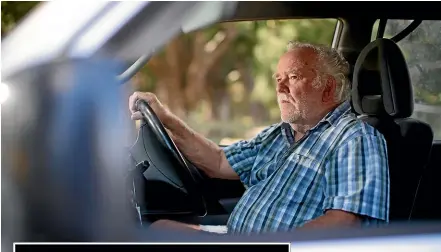  ?? TOM LEE/STUFF/SUPPLIED ?? Bruce Jarrett was punched by a boy racer on the weekend when he asked them to get off the road they were blocking. Inset, cars blocking the road at the intersecti­on of Meadway and Kakaramea roads on Saturday night.