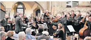  ?? FOTO: MARK MOCNIK ?? Der Schönhause­n Chor sang in der gut besetzten Lutherkirc­he Bruckners Te Deum
