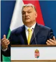  ?? Foto: Vallach, dpa ?? Enttäuscht von seinem EU‰Statthalte­r: Premier Viktor Orbán.