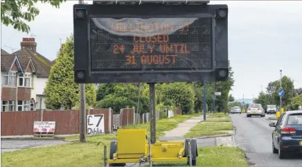  ?? Picture: Paul Amos FM3324332 ?? Signs leading to Maidstone and Willington Street warn of delays and closure - there are worries that some drivers are ignoring the speed limits