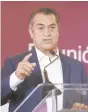  ??  ?? Preocupaci­ón.
El gobernador de Nuevo León, Jaime Rodríguez, dijo que no es posible tener a la gente sin hacer nada.