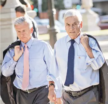  ??  ?? ► Presidente Sebastián Piñera junto al ministro de Hacienda, Felipe Larraín.