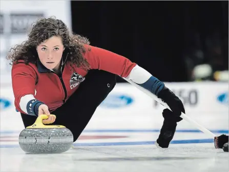  ?? DON VOAKLANDER U SPORTS ?? Brock skip Terri Weeks throw a rock at the national curling championsh­ips Wednesday in Leduc, Alta.