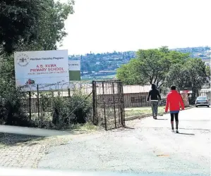  ?? / VELI NHLAPO ?? The school in Orlando East, Soweto, where pupils were allegedly molested by a guard and later a police investigat­or.