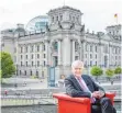  ?? FOTO: DPA ?? CSU-Chef Horst Seehofer beim Sommerinte­rview der ARD in Berlin.