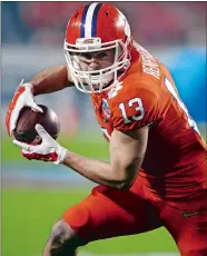  ?? RICK SCUTERI/AP PHOTO ?? Clemson wide receiver Hunter Renfrow runs with the ball during the Fiesta Bowl against Ohio State on Dec. 31, 2016 at Glendale, Ariz.
