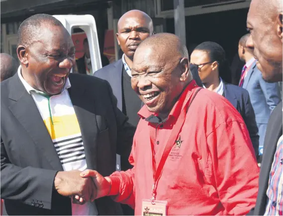  ?? Picture: Nigel Sibanda ?? NO LAUGHING MATTER. Deputy President Cyril Ramaphosa shares a joke with SACP general secretary Blade Nzimande at Birchwood Conference Centre in Boksburg, east of Johannesbu­rg, yesterday.