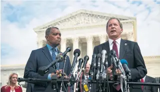  ?? AL DRAGO
THE NEW YORK TIMES FILE PHOTO ?? A separate investigat­ion by state attorneys general of Google’s behaviour in digital advertisin­g is nearly complete. The probe was led by attorney general of Texas, Ken Paxton, right, seen with the attorney general of the District of Columbia, Karl Racine, during a news conference on Sept. 9.