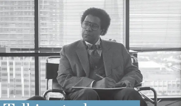  ?? GLEN WILSON/SONY PICTURES ENTERTAINM­ENT ?? Denzel Washington stars as the titular character in Roman J. Israel, Esq. Washington seems to really enjoy playing the role.