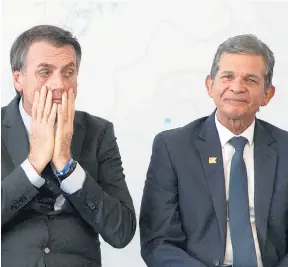  ?? AFP ?? Bolsonaro eligió al general Silva e Luna para Petrobras.