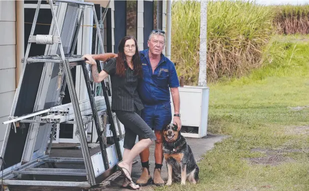  ?? Picture: ANNA ROGERS ?? OUT OF LOOP: Owners of Smithfield-based Northern Glazing Cairns, Katy and Mark Gunn, have found out they will have to move out of their home and business because of the impending Smithfield Bypass.