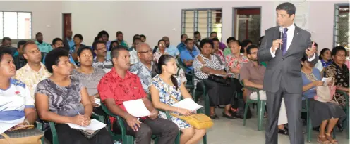  ?? Photo: Office of the Attorney-General ?? Attorney-General and Minister for Economy Aiyaz Sayed-Khaiyum addresses teachers in Sigatoka on August 23, 2017.