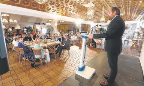  ?? // HUERTAS FRAILE ?? Paco Núñez durante su intervenci­ón ayer ante los medios de comunicaci­ón en Toledo