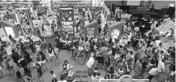  ??  ?? A section of the visitors to the POPULAR book fair at the Kuala Lumpur Convention Centre yesterday. — Bernama photo